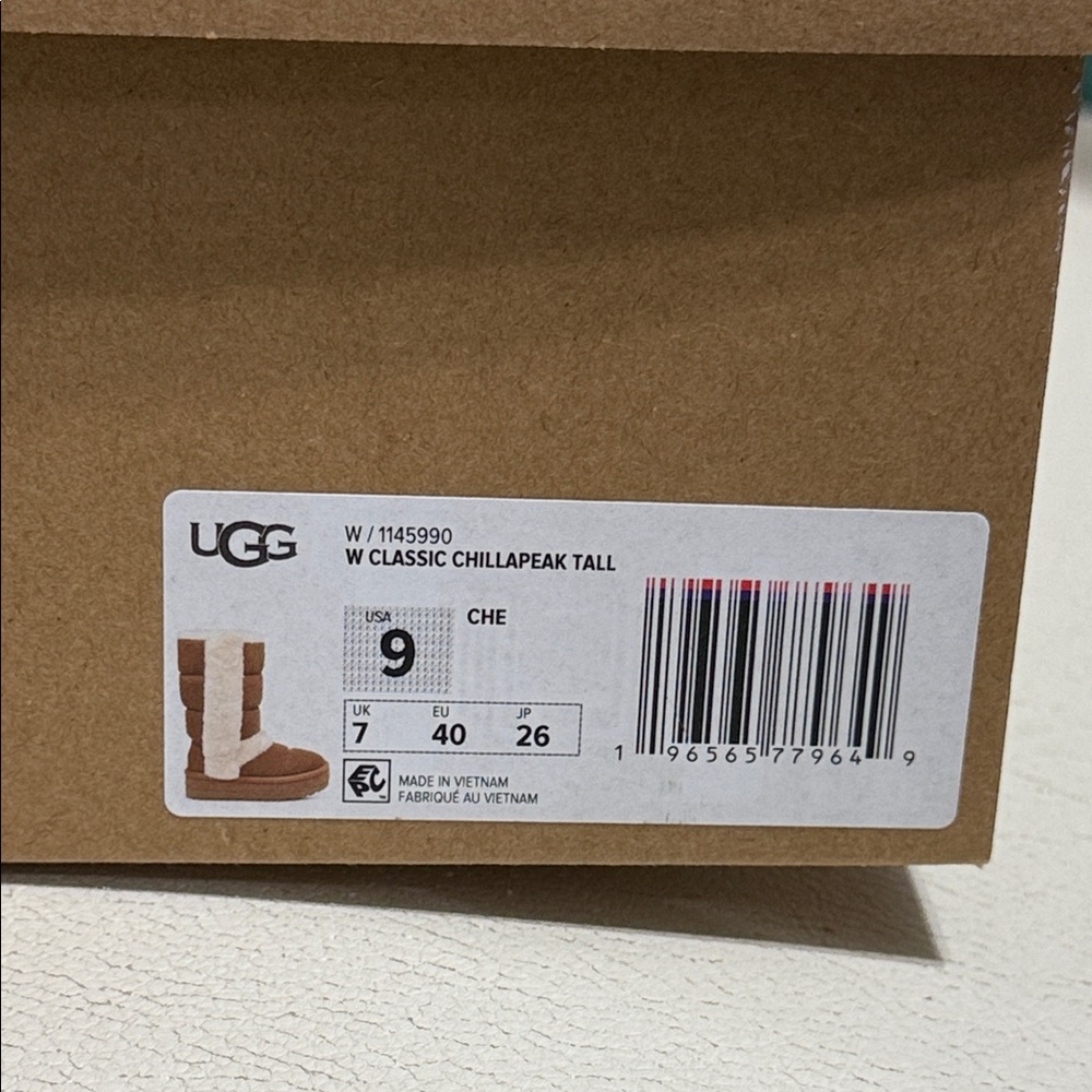 UGG Brown and Cream Shearling Winter Boots - Picture 3 of 6